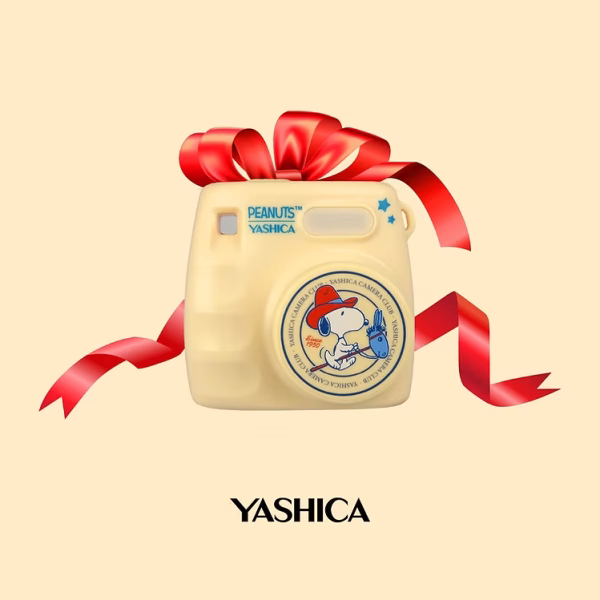 YASHICA x Peanuts Mini Digital Camera (Cream)